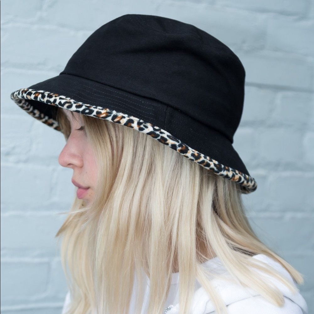 brandy melville black leopard bucket hat